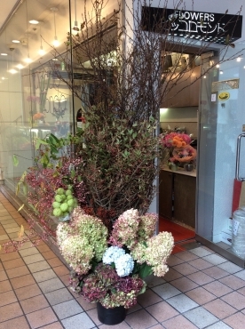 「フラワーズピッコロモンド」　（愛知県名古屋市中区）の花屋店舗写真3